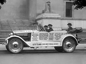 Mitchell Model F-50 Touring '1922